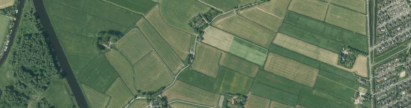 Luchtfoto van Leegkerk