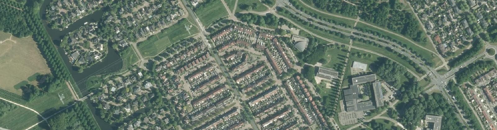 Luchtfoto van Filmwijk Midden