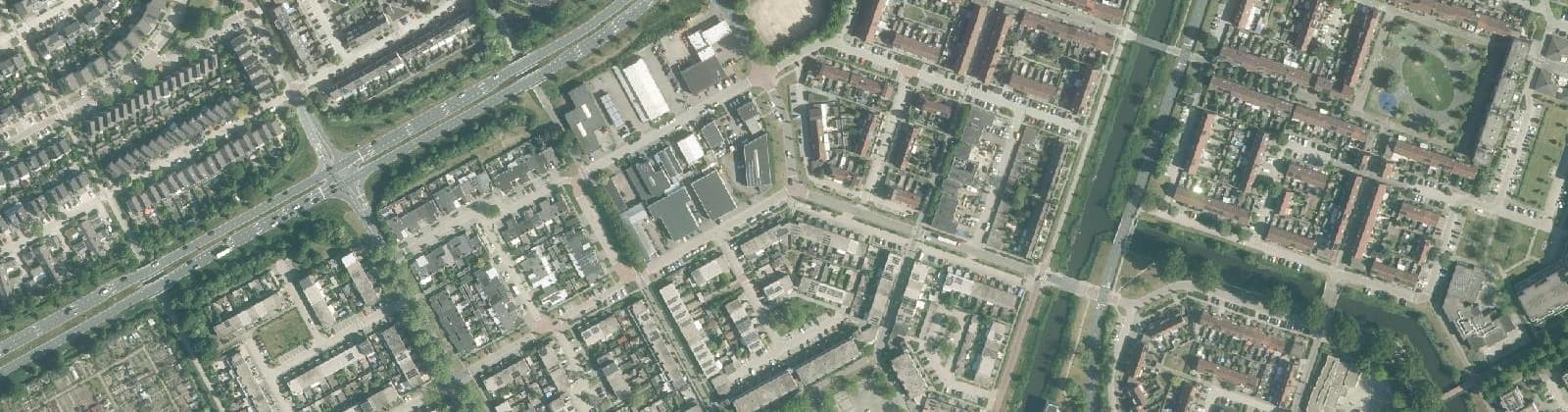 Luchtfoto van Stedenwijk Midden-west