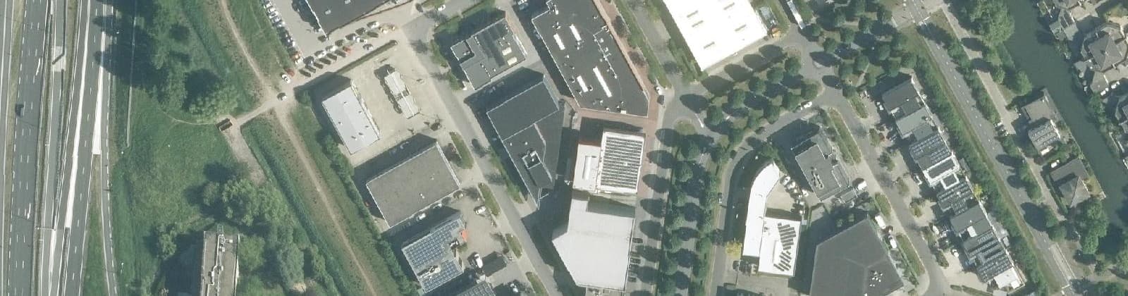 Luchtfoto van Bedrijventerrein De Uitgeverij