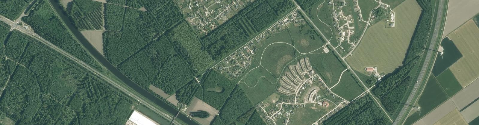 Luchtfoto van Kathadralenbos