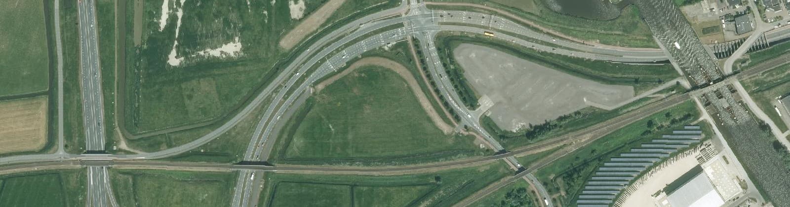 Luchtfoto van De Zwette VI Deinumerpolder