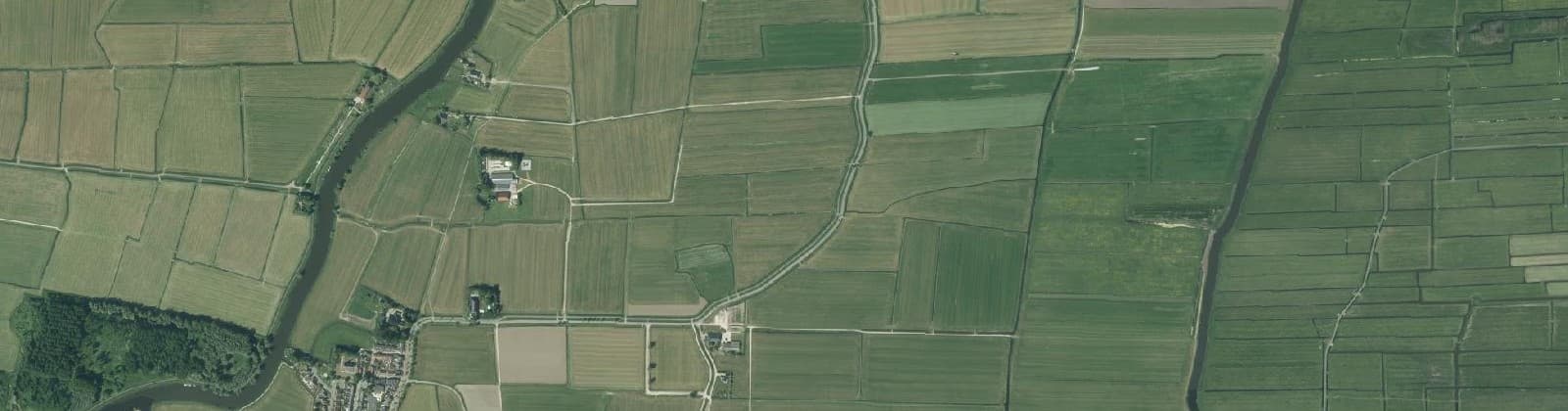 Luchtfoto van Buitengebied Lekkum en Miedum