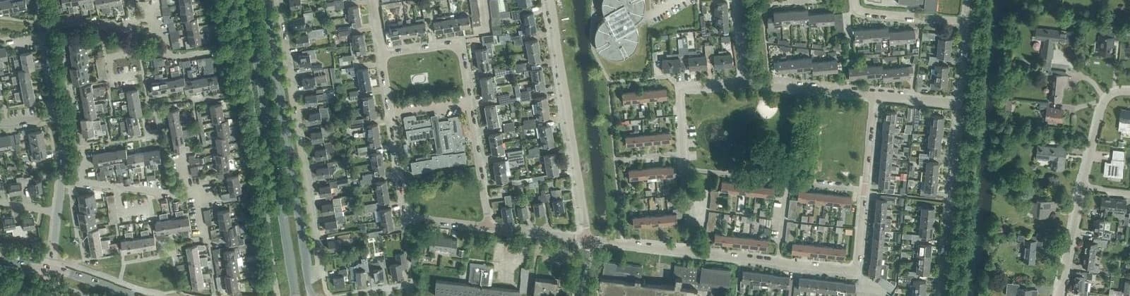 Luchtfoto van De Singels west