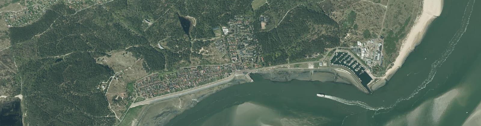 Luchtfoto van Oost-Vlieland