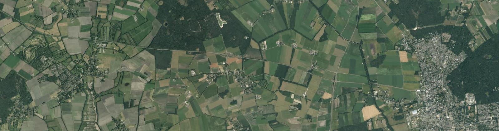 Luchtfoto van Verspreide huizen Noord-Sleen