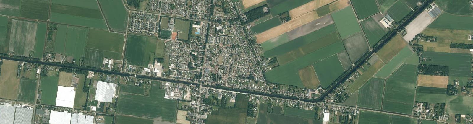 Luchtfoto van Verspreide huizen Erica