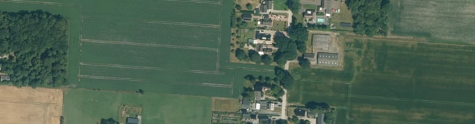 Luchtfoto van Derksweg