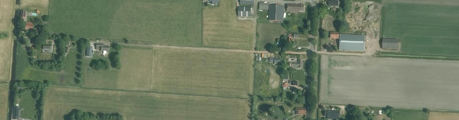 Luchtfoto van Nieuwlande kern