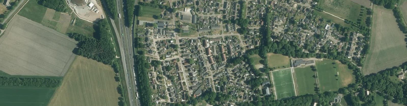 Luchtfoto van Pesse kern
