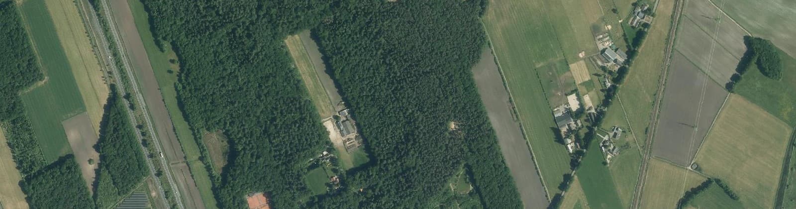 Luchtfoto van Verspreide huizen Pesse-Zuid