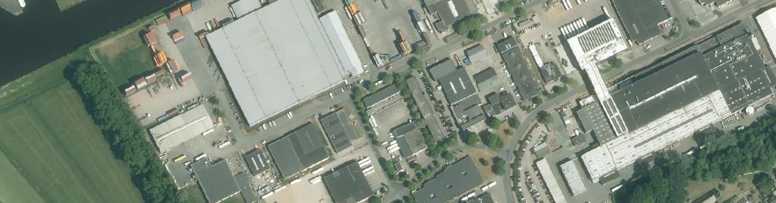 Luchtfoto van Industrie Oevers B