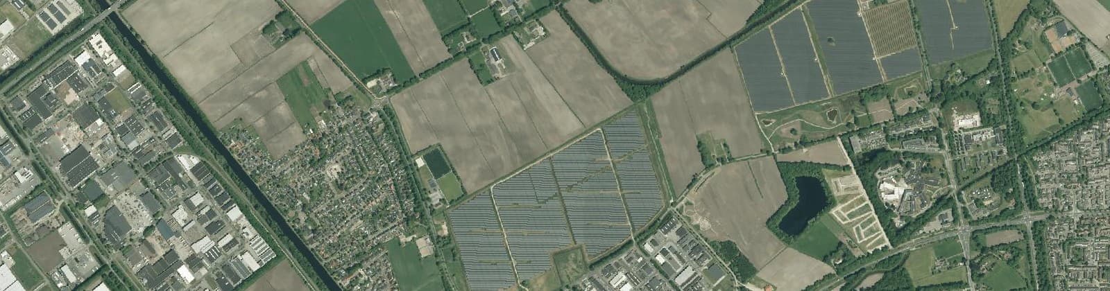 Luchtfoto van Verspreide huizen wijk 12