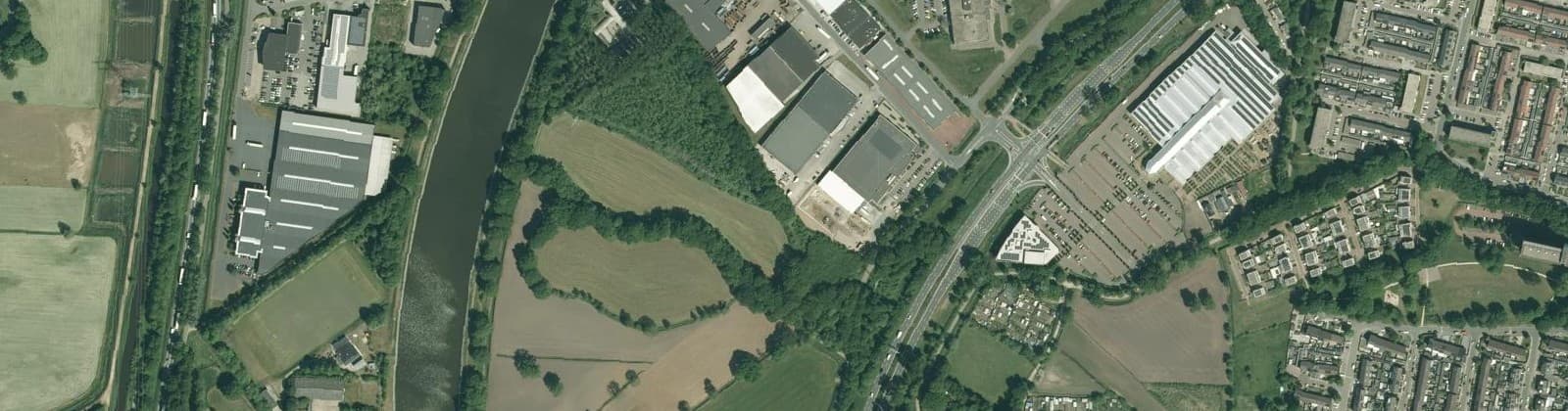 Luchtfoto van Wierdensebrug en omgeving