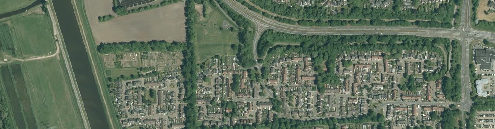 Luchtfoto van Kanaalzijde