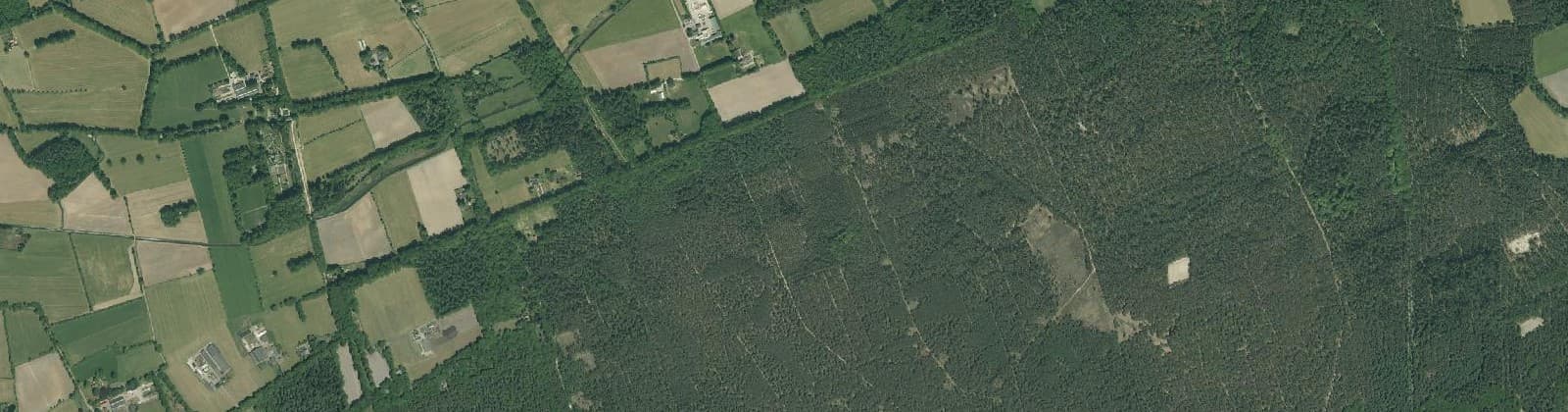 Luchtfoto van Verspreide huizen Millingen