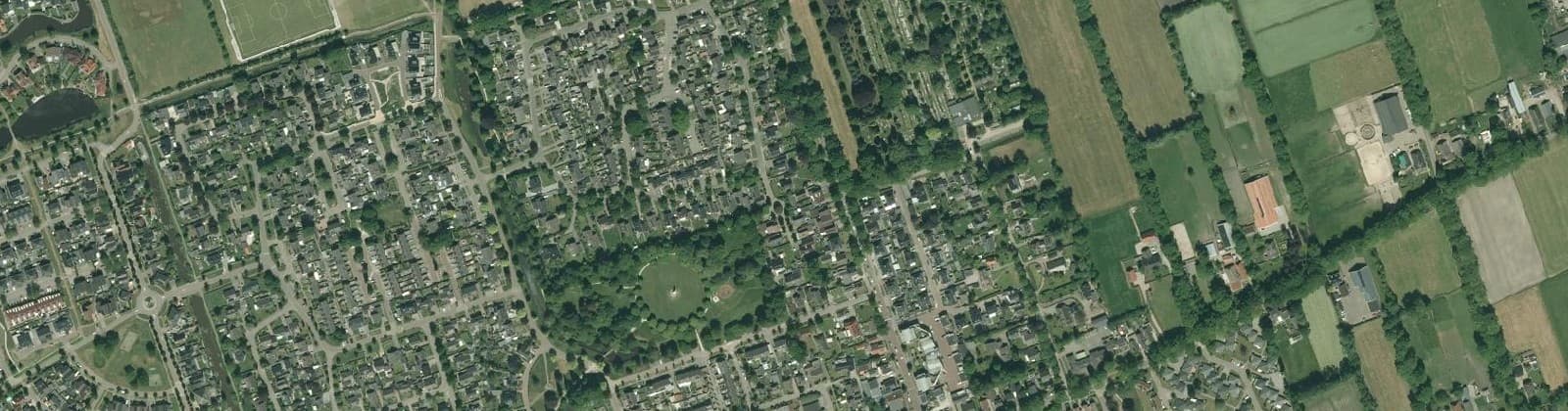 Luchtfoto van Nieuwleusen Centrum-zuid