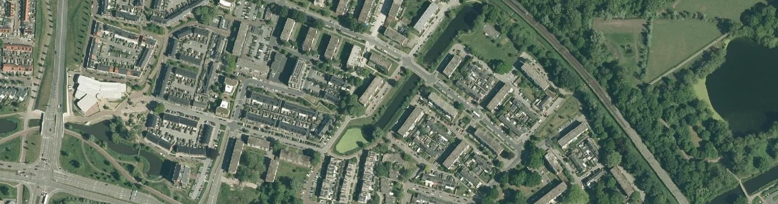 Luchtfoto van Deltabuurt