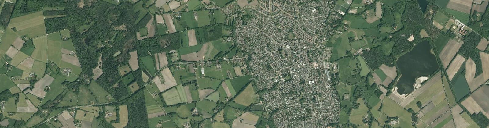 Luchtfoto van Verspreide huizen Losser