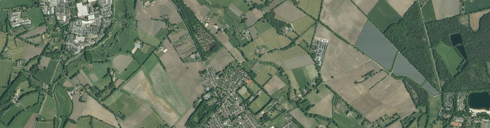 Luchtfoto van Verspreide huizen Overdinkel