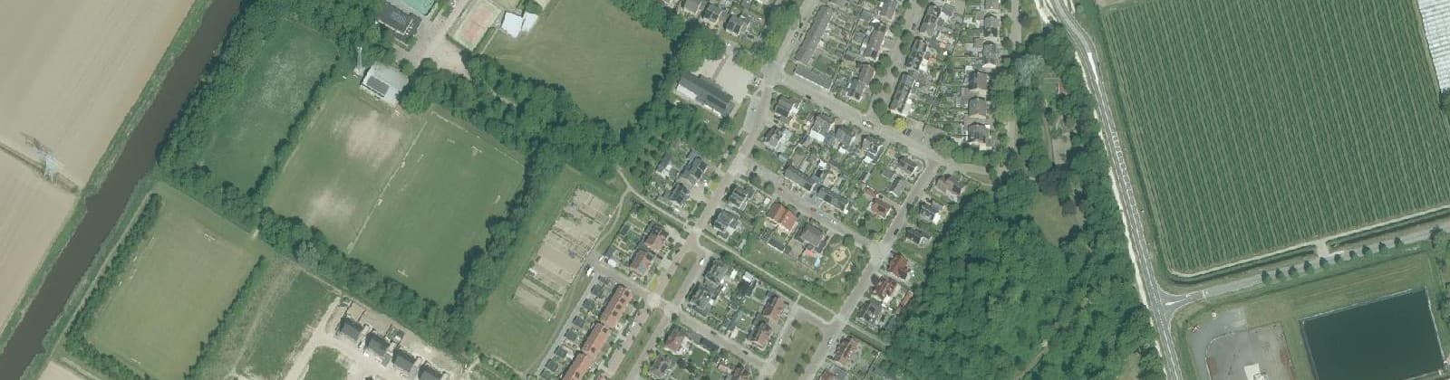 Luchtfoto van Luttelgeest-woonkern