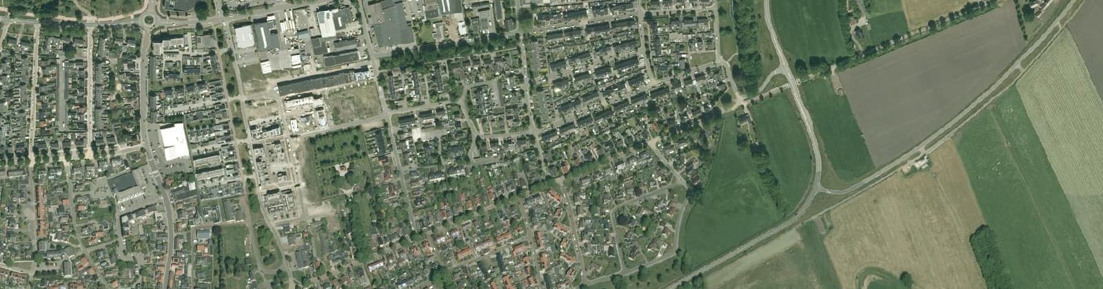 Luchtfoto van Buurtschap Ommeres