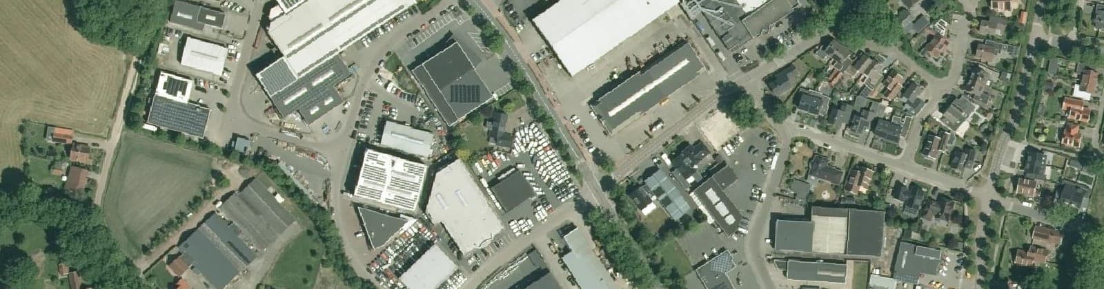 Luchtfoto van Albergen industrie