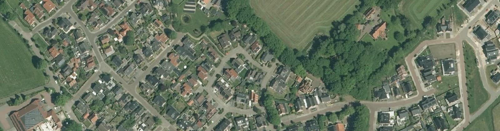 Luchtfoto van Fleringen kern