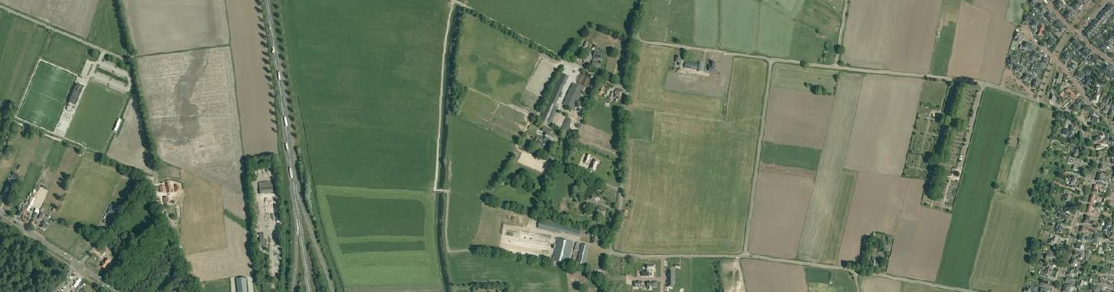 Luchtfoto van Verspreide huizen Enterveen en Elsslagen