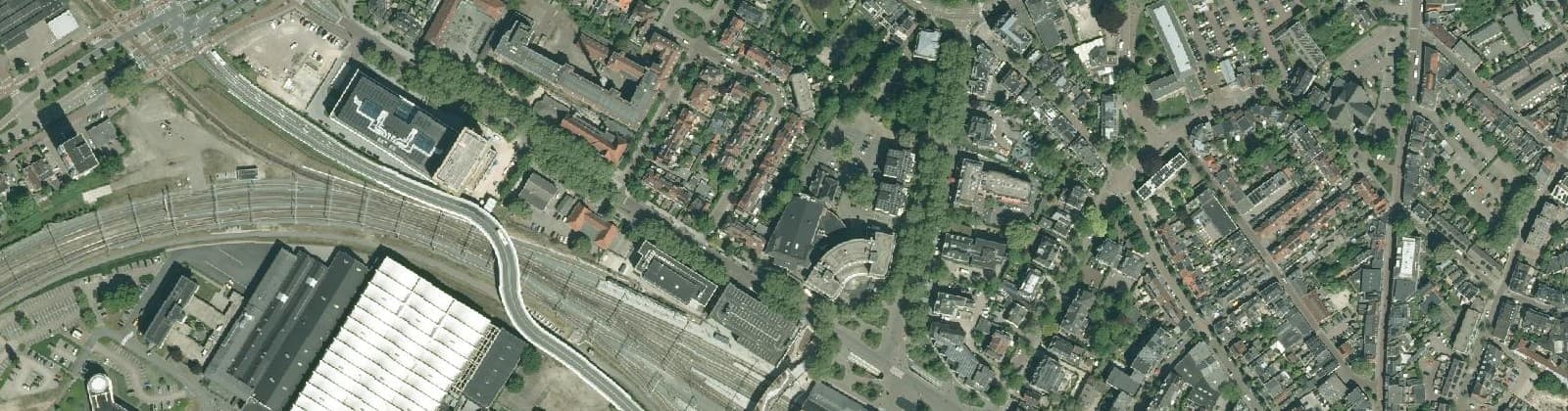 Luchtfoto van Stationsbuurt