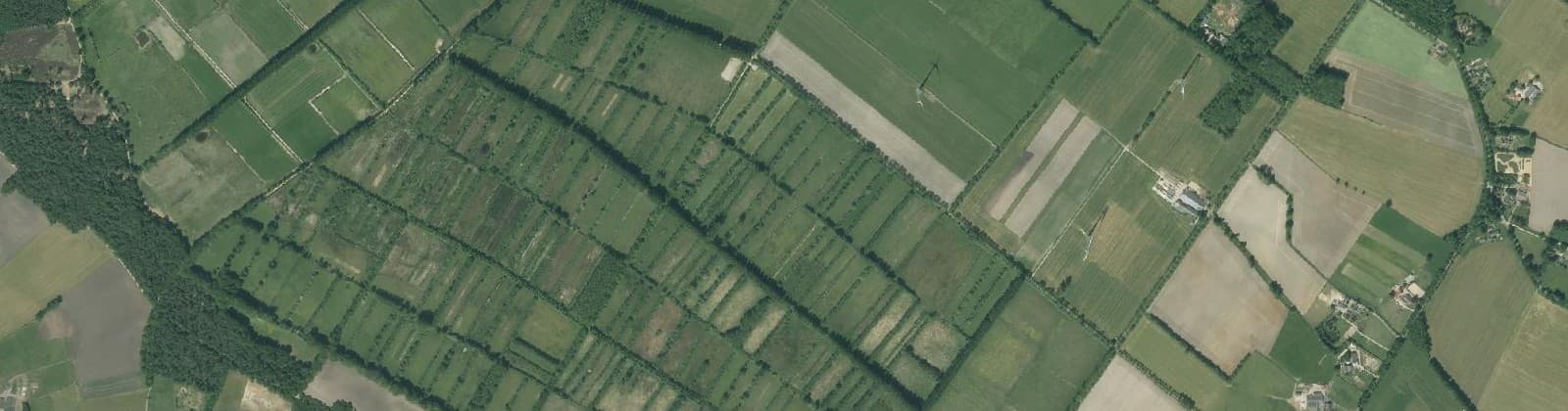 Luchtfoto van Verspreide huizen Dalese Veld