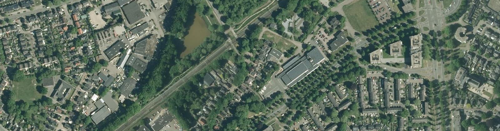 Luchtfoto van Holthuizen