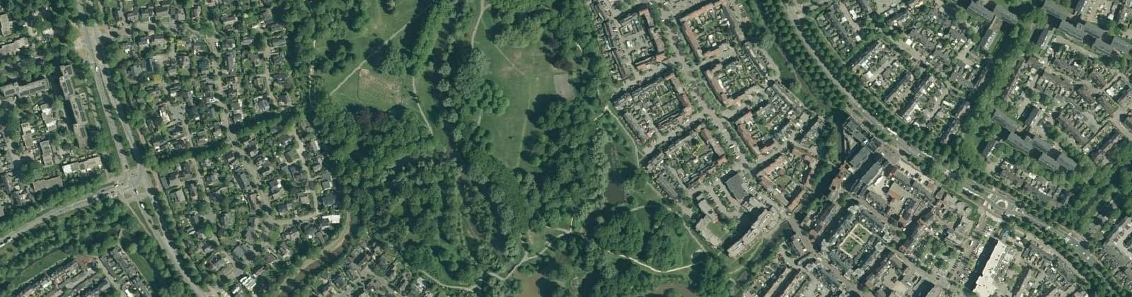 Luchtfoto van Matengaarde
