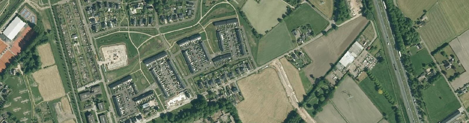 Luchtfoto van Zuidbroek - De Wellen
