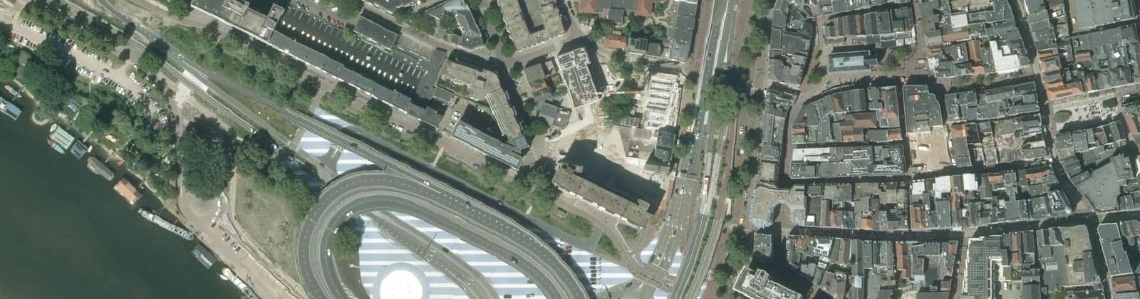 Luchtfoto van Stationsplein