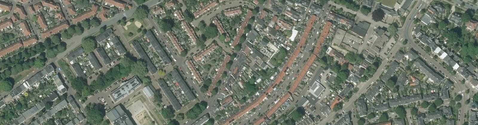 Luchtfoto van St. Janskerkstraat e.o.