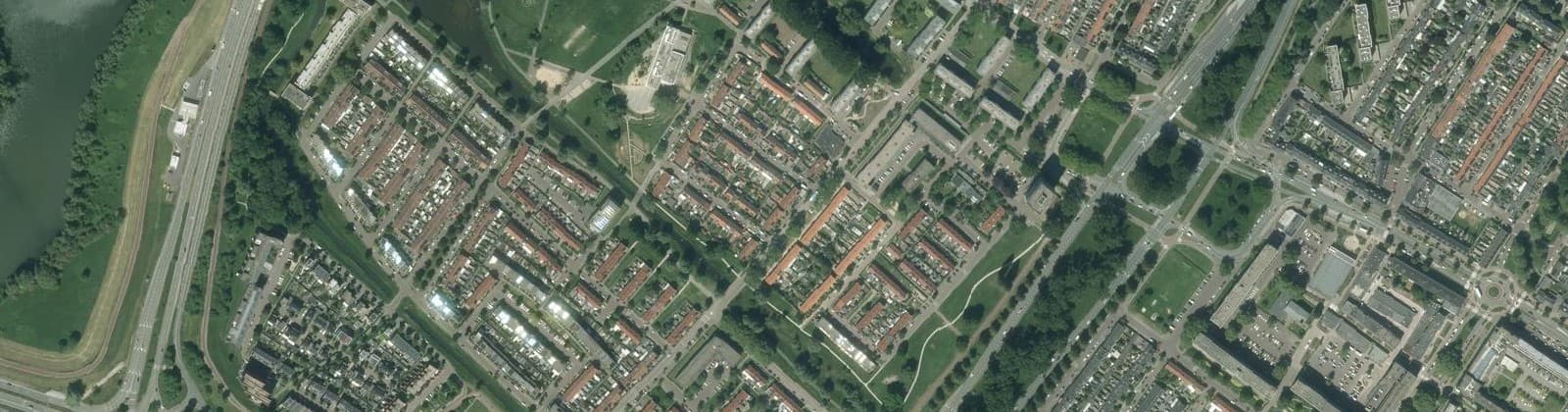 Luchtfoto van Malburgen-West