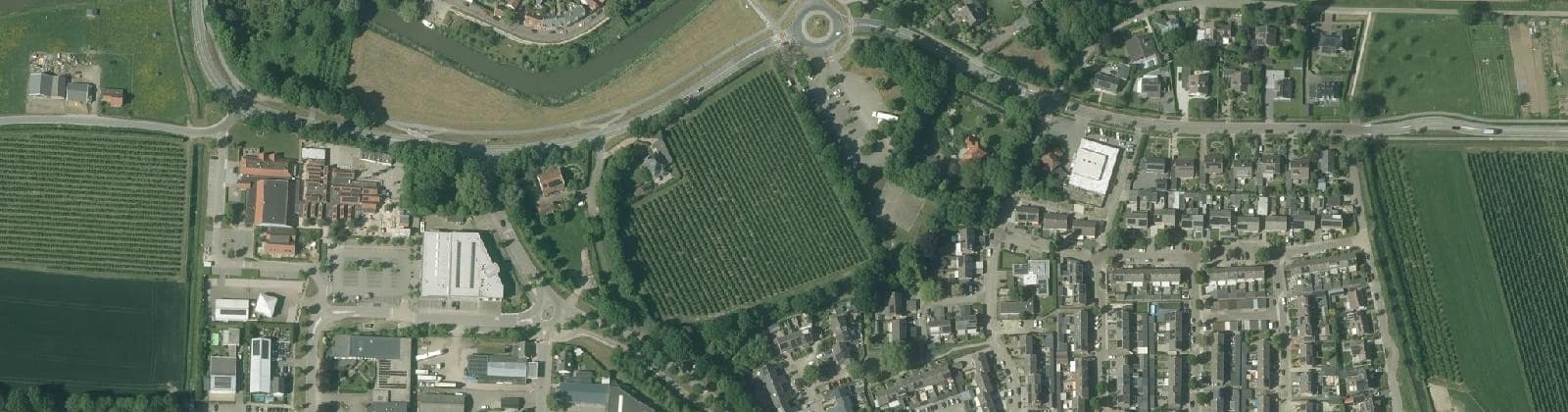 Luchtfoto van Buren Tielseweg