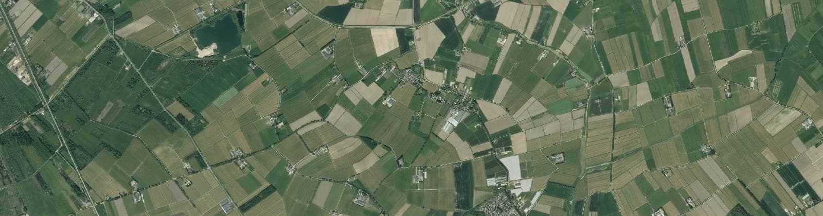 Luchtfoto van Verspreide huizen Asch