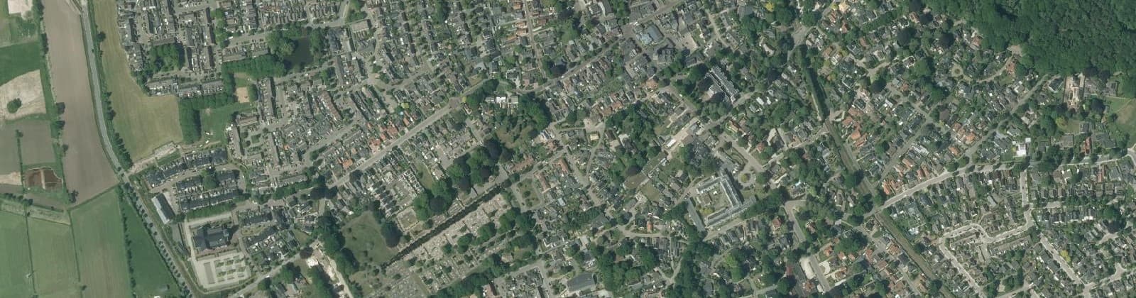 Luchtfoto van Centrum Lunteren