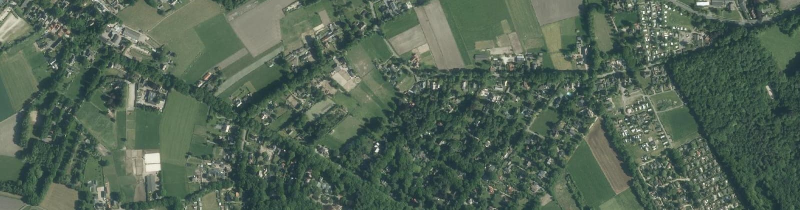 Luchtfoto van Hierden De Biest