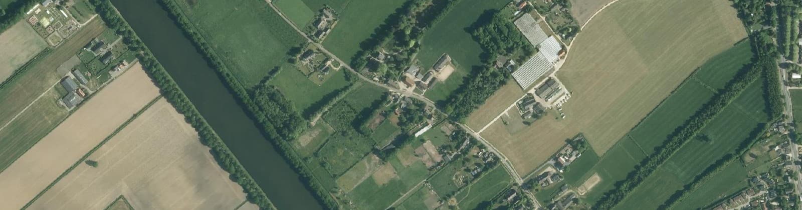 Luchtfoto van Broekkant en Droge