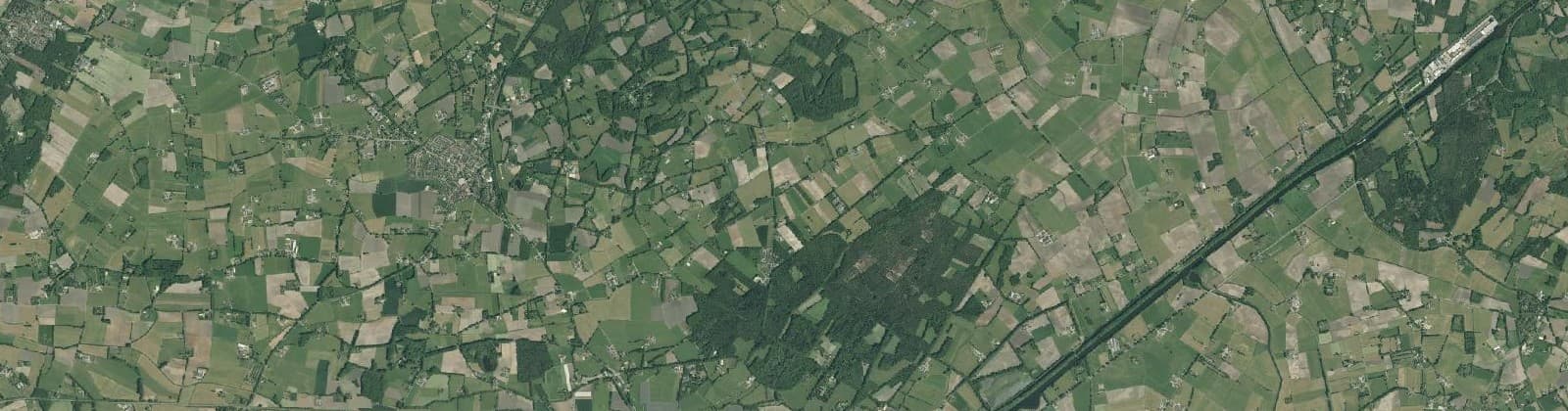 Luchtfoto van Verspreide huizen Exel
