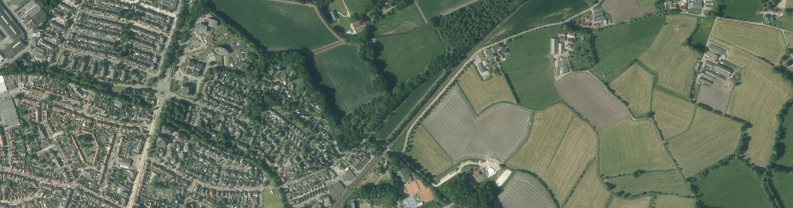 Luchtfoto van Zilverschoon/Oranjebuurt
