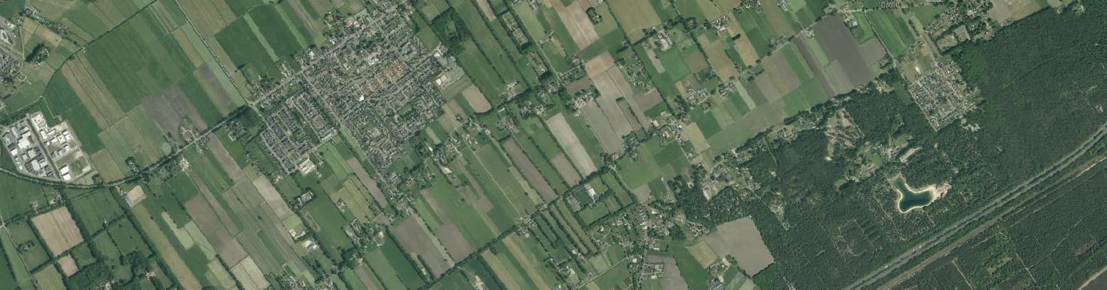 Luchtfoto van Verspreide huizen Oldebroek