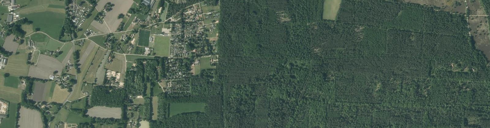 Luchtfoto van Verspr.h. Krachtighuizen en omgeving