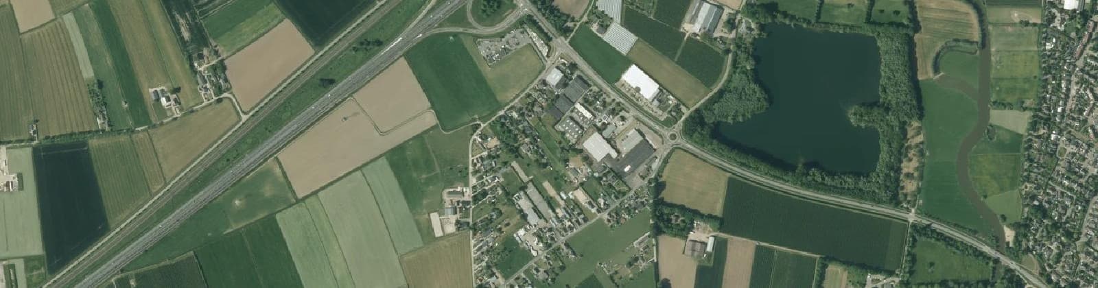 Luchtfoto van Kapel-Avezaath e.o.