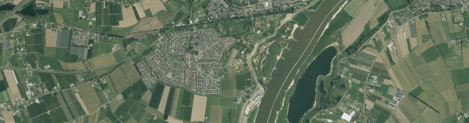 Luchtfoto van Passewaaij e.o.
