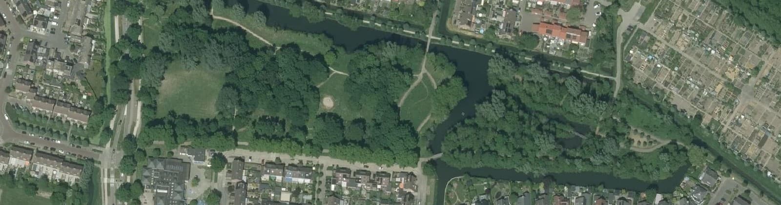 Luchtfoto van De Leigraaf-De Steenderens