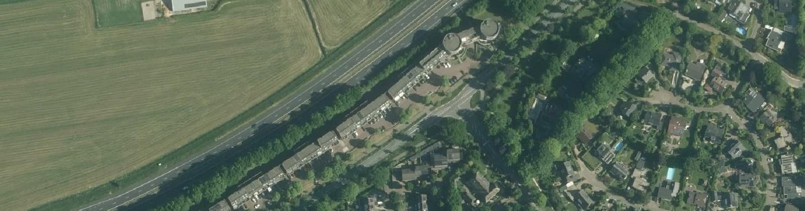 Luchtfoto van Lambrasse